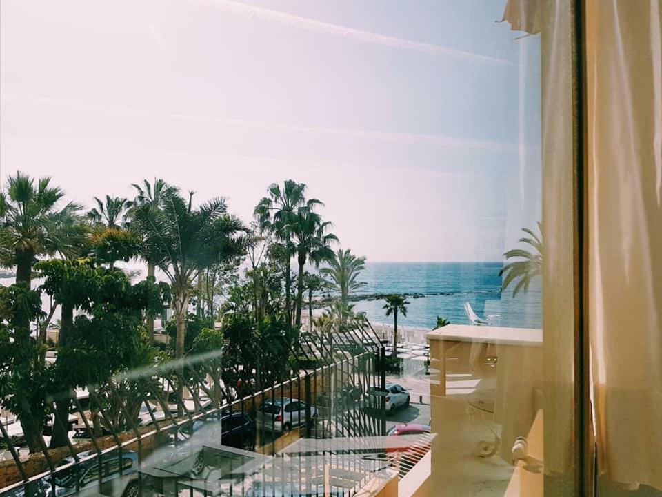 Mayoral Frontline Marbella Eksteriør bilde